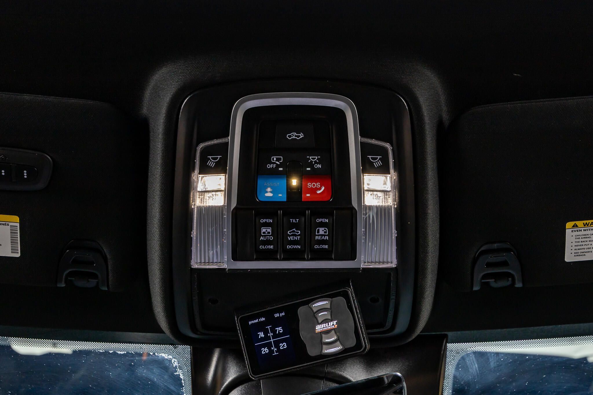 Used 2025 RAM 3500 Limited AWD/4WD image 30