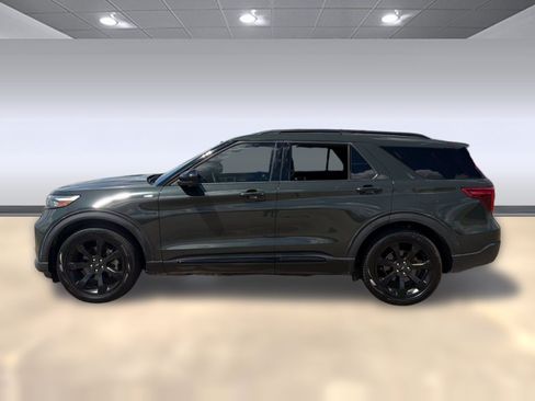 Certified 2023 Ford Explorer ST-Line w/ Class IV Trailer Tow Package RWD image 2