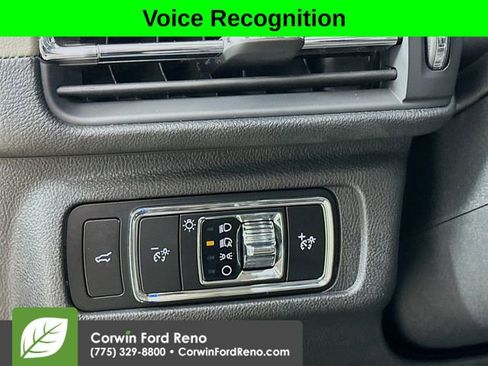 Used 2023 Lincoln Corsair Reserve w/ Equipment Group 202A image 10