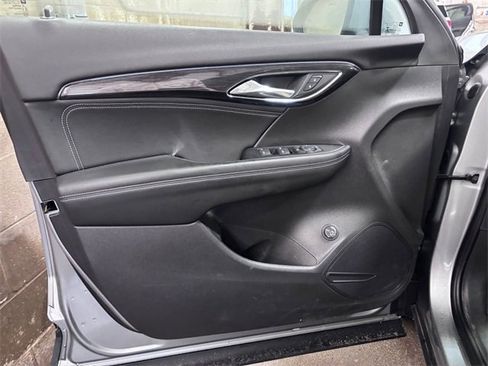 Used 2023 Buick Envision Preferred image 11