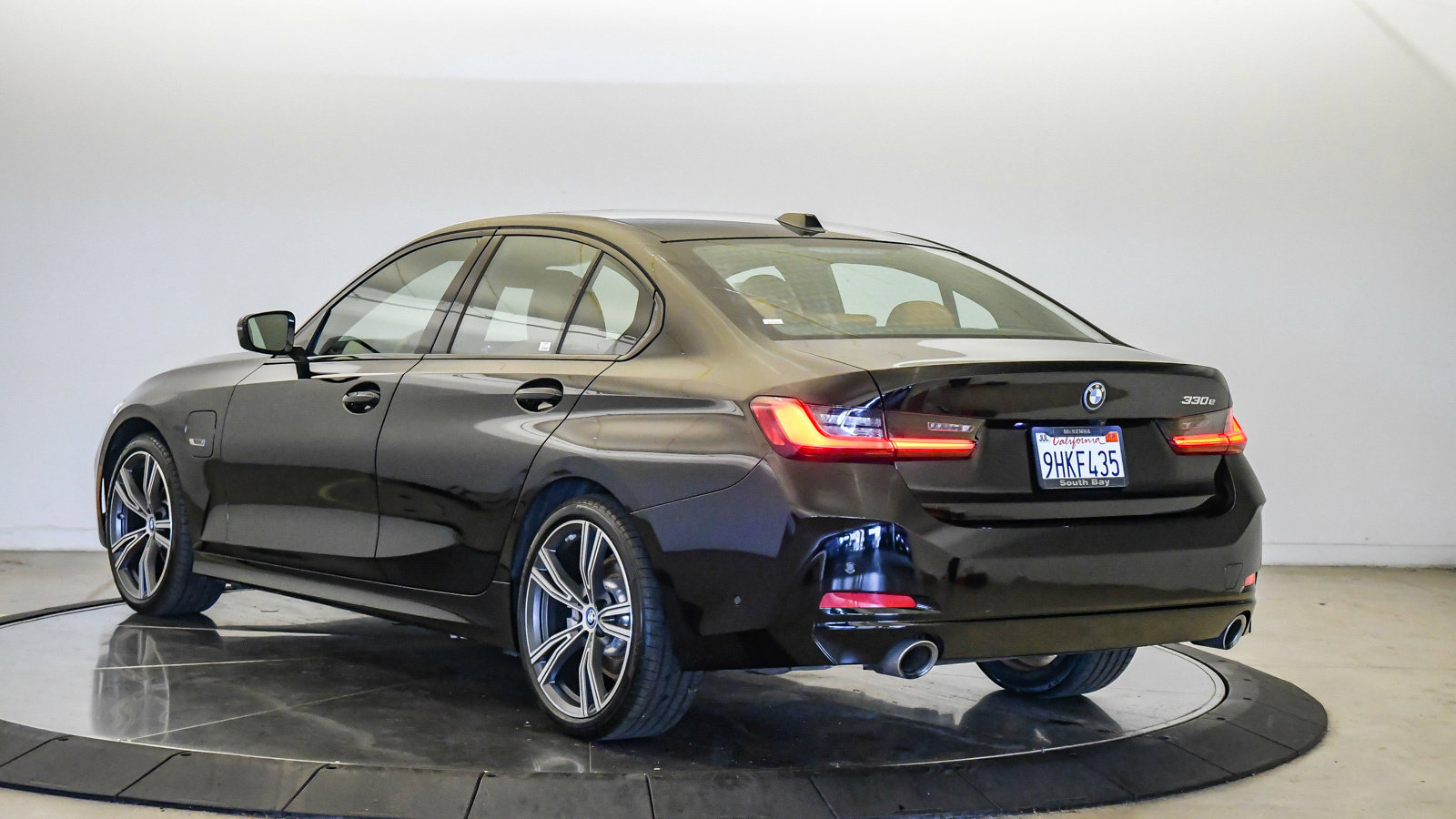 Certified 2023 BMW 330e w/ Parking Assistance Package RWD image 2