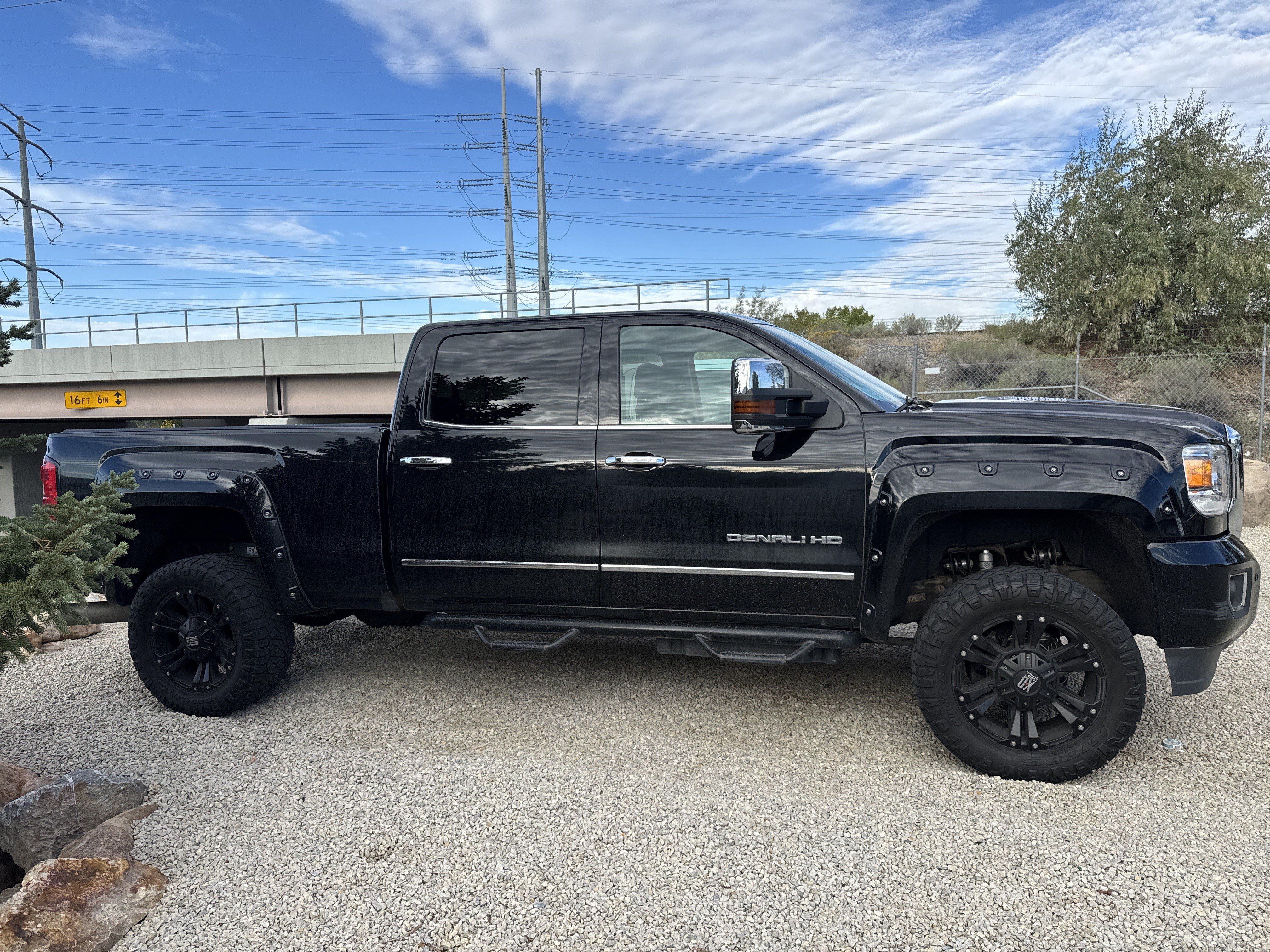 Used 2016 GMC Sierra 2500 Denali w/ Duramax Plus Package AWD/4WD image 3