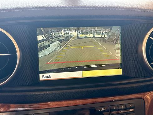 Used 2013 Mercedes-Benz SL 550 SL 550 w/ Premium Pkg image 15