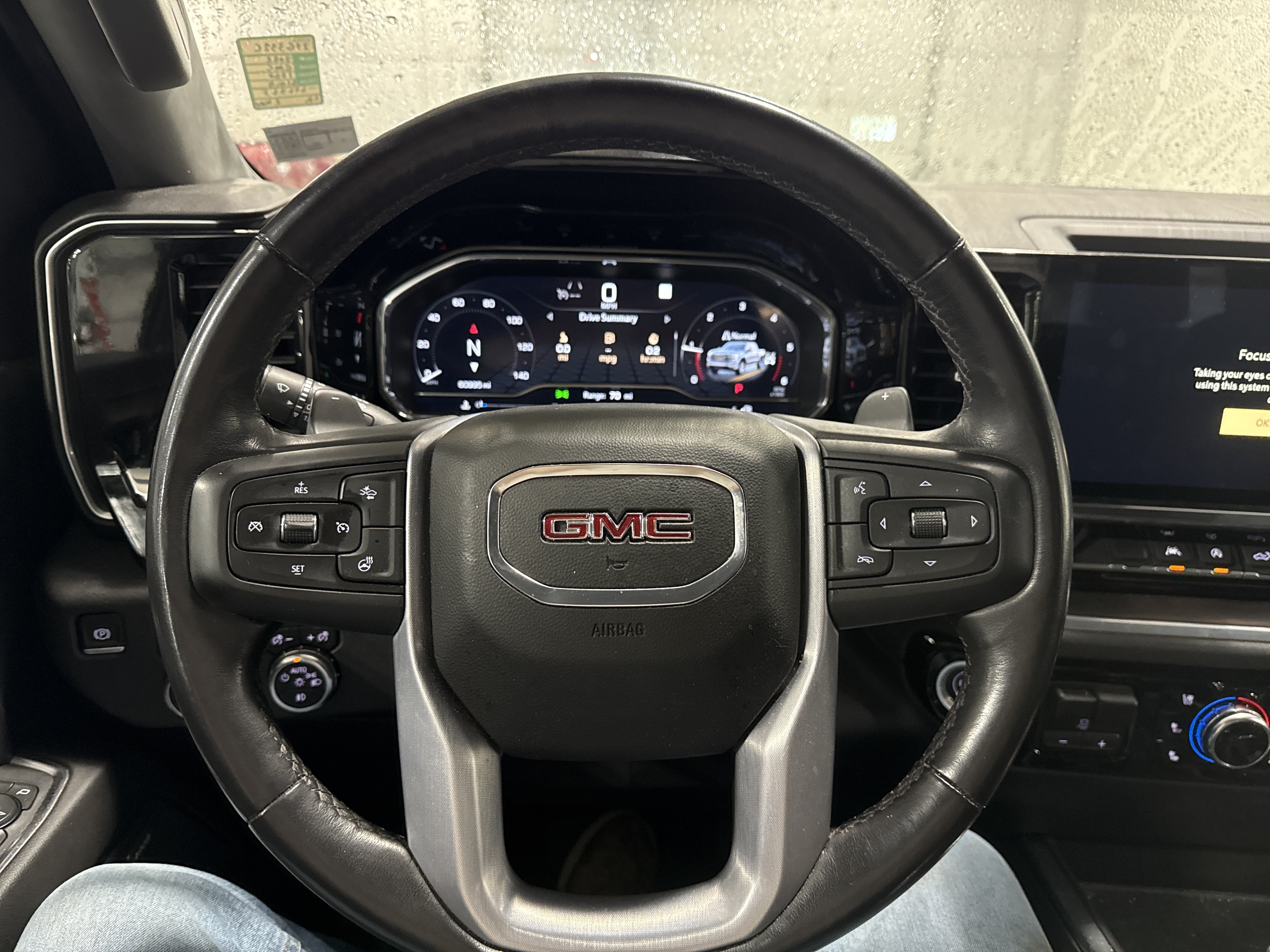 Used 2022 GMC Sierra 1500 SLT w/ SLT Premium Package AWD/4WD image 10