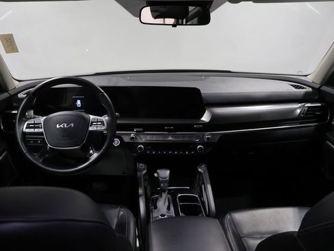Used 2025 Kia Telluride S AWD/4WD image 17