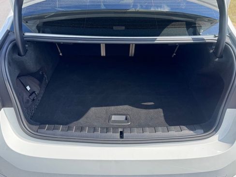 Used 2023 BMW 330e w/ Premium Package image 8