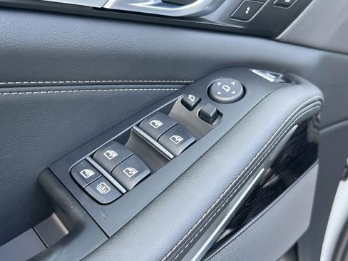 New 2026 BMW X7 xDrive40i w/ M Sport Package image 12