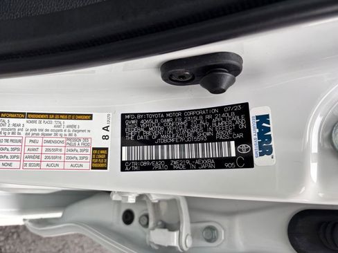 Used 2023 Toyota Corolla XLE image 34