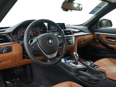 Used 2014 BMW 435i Convertible RWD image 17