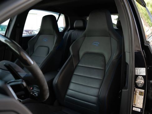 Used 2024 Volkswagen Golf R AWD/4WD image 15