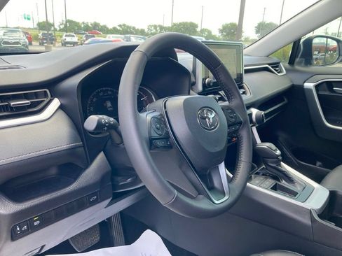Certified 2025 Toyota RAV4 XLE Premium FWD image 9