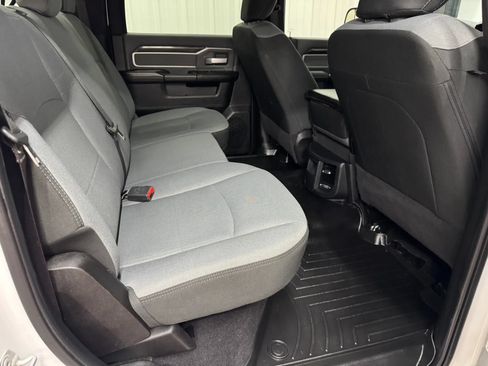 Used 2021 RAM 2500 Big Horn AWD/4WD image 17