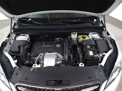 Used 2020 Buick Envision Premium image 33