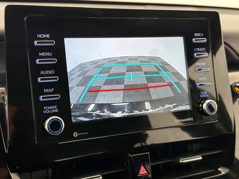 Used 2024 Toyota Camry SE image 24