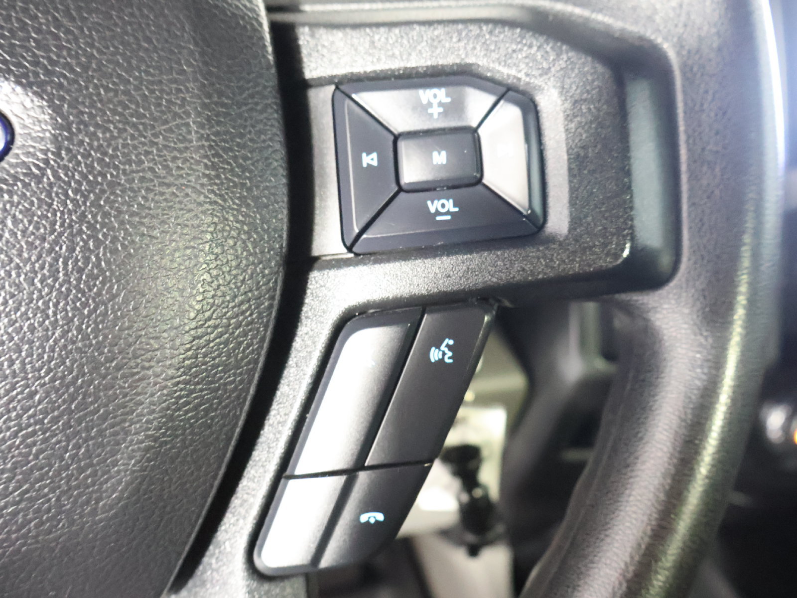 Used 2020 Ford F250 XLT w/ XLT Premium Package AWD/4WD image 35