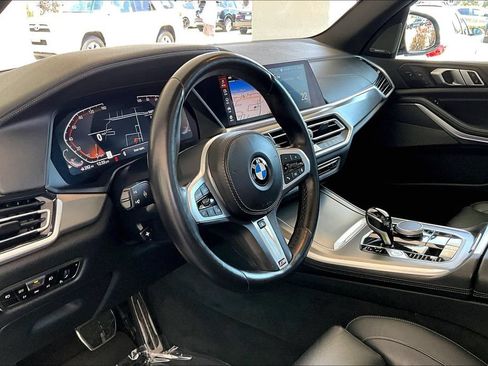 Used 2021 BMW X5 xDrive40i w/ M Sport Package AWD/4WD image 17