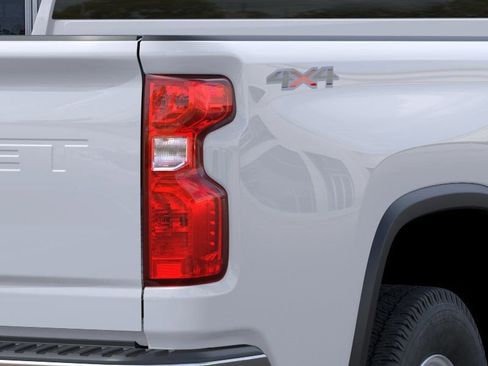 New 2026 Chevrolet Silverado 2500 W/T AWD/4WD image 12