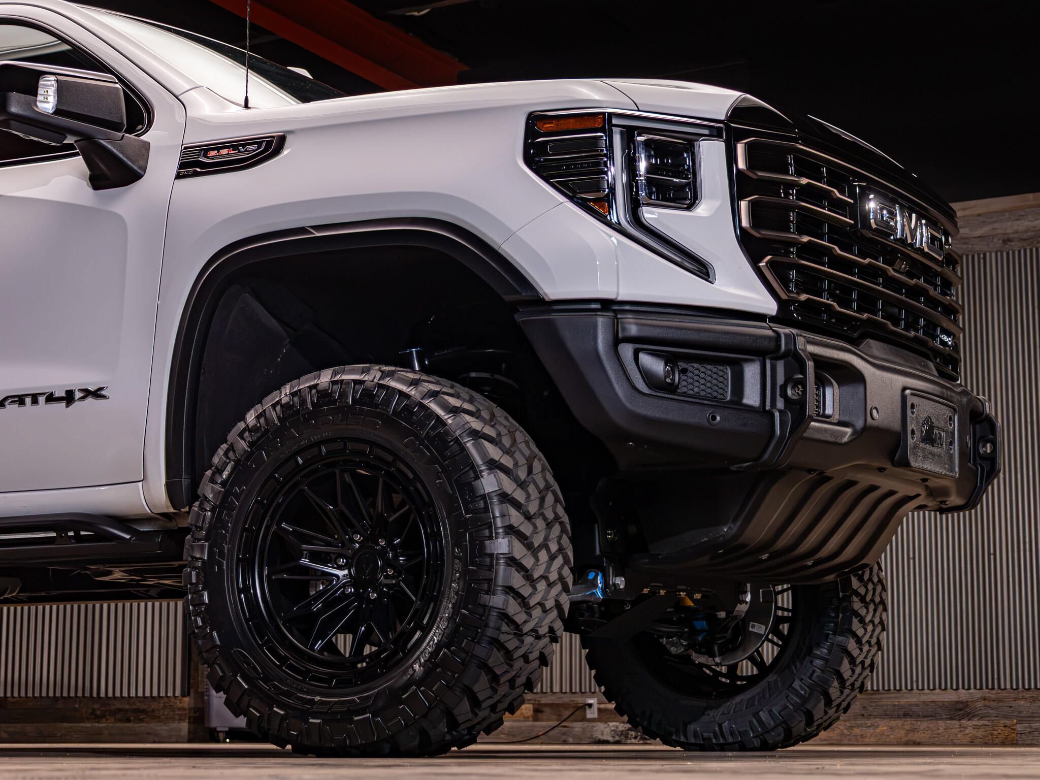 Used 2026 GMC Sierra 1500 AT4X w/ AT4X AEV Edition AWD/4WD image 16