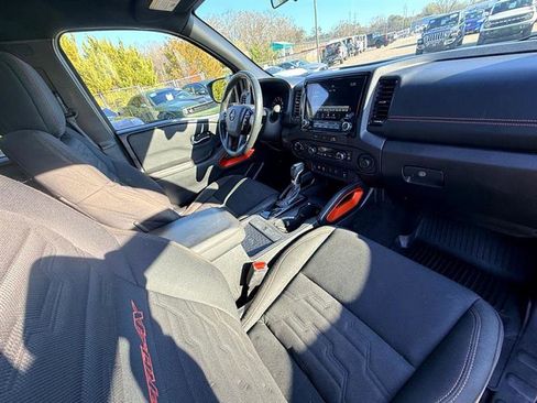 Used 2024 Nissan Frontier PRO-4X w/ Pro Convenience Package image 20