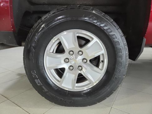 Used 2018 Chevrolet Silverado 1500 LT w/ All Star Edition AWD/4WD image 12