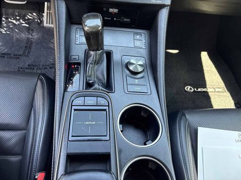 Used 2016 Lexus RC 200t RWD image 25