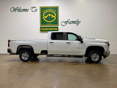 Used 2023 Chevrolet Silverado 2500 W/T w/ WT Convenience Package image 2