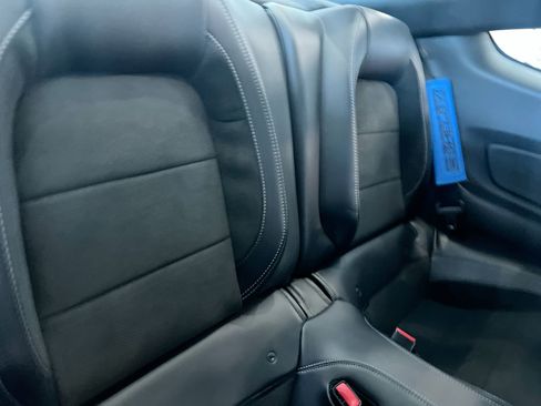 Used 2017 Ford Mustang Shelby GT350 image 29