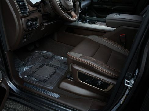 New 2026 RAM 1500 Limited image 36