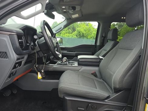 Used 2024 Ford F150 Lightning Flash AWD/4WD image 6