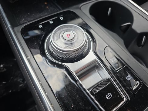 Certified 2026 Kia Carnival EX image 20