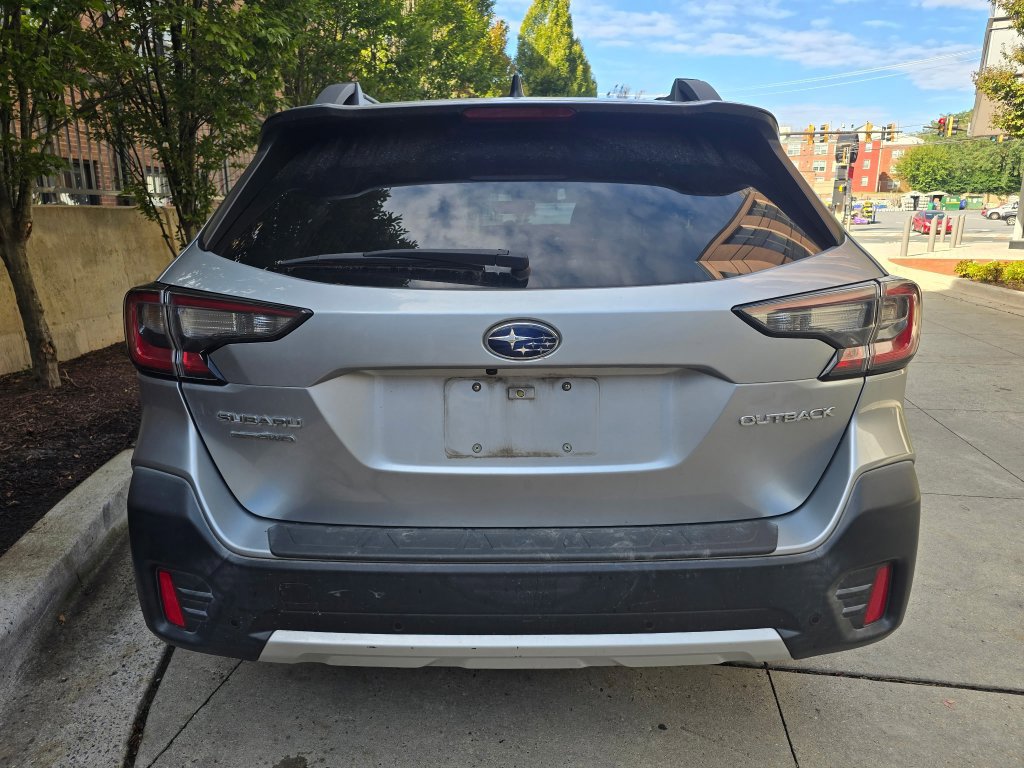 Used 2020 Subaru Outback Limited AWD/4WD image 4