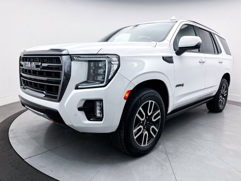 Used 2021 GMC Yukon AT4 w/ AT4 Premium Plus Package image 16
