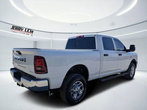 New 2026 RAM 2500 Tradesman AWD/4WD image 3