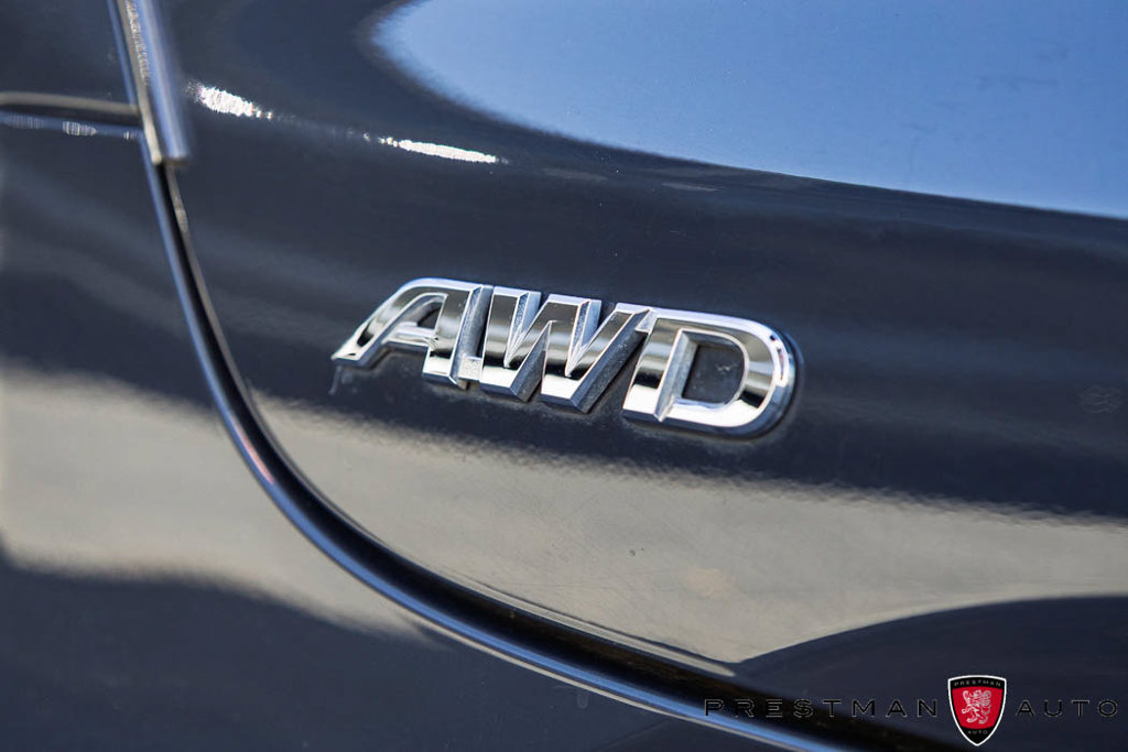 Used 2024 Toyota Corolla SE w/ SE Package AWD/4WD image 7
