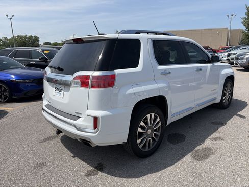Used 2016 GMC Terrain Denali AWD/4WD image 5