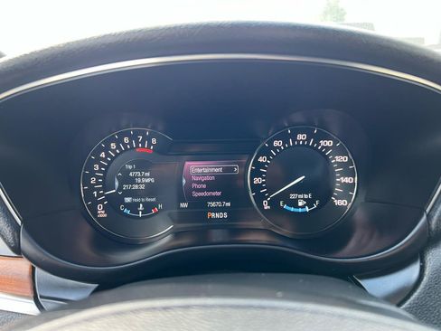 Used 2017 Lincoln MKC Reserve AWD/4WD image 18