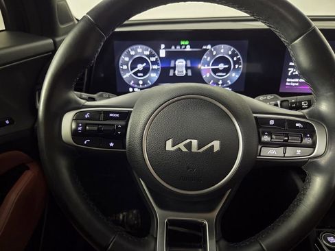 Used 2024 Kia Sportage SX image 19