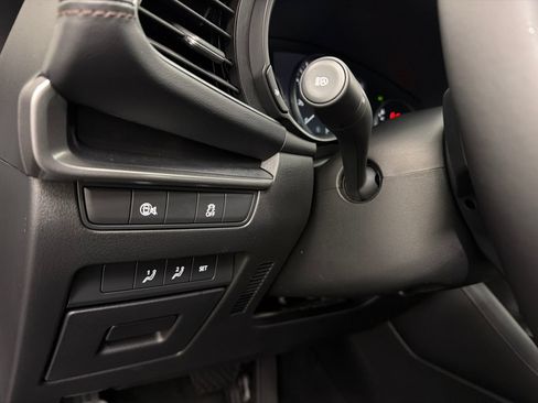 New 2026 MAZDA MAZDA3 s FWD image 32
