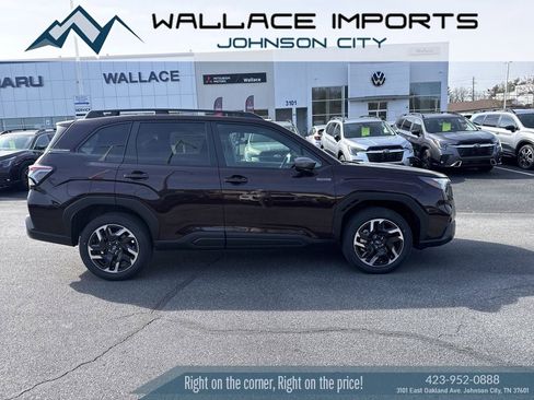 New 2026 Subaru Forester Premium AWD/4WD image 1