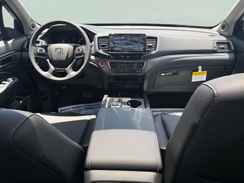 New 2026 Honda Ridgeline RTL image 17