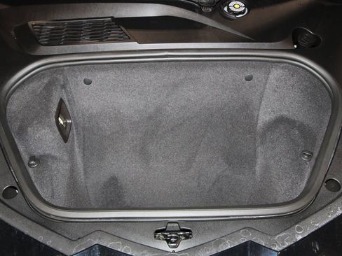 Used 2023 Chevrolet Corvette Stingray Coupe w/ 1LT image 33