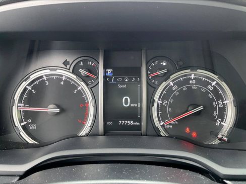 Used 2023 Toyota 4Runner TRD Off-Road Premium image 23