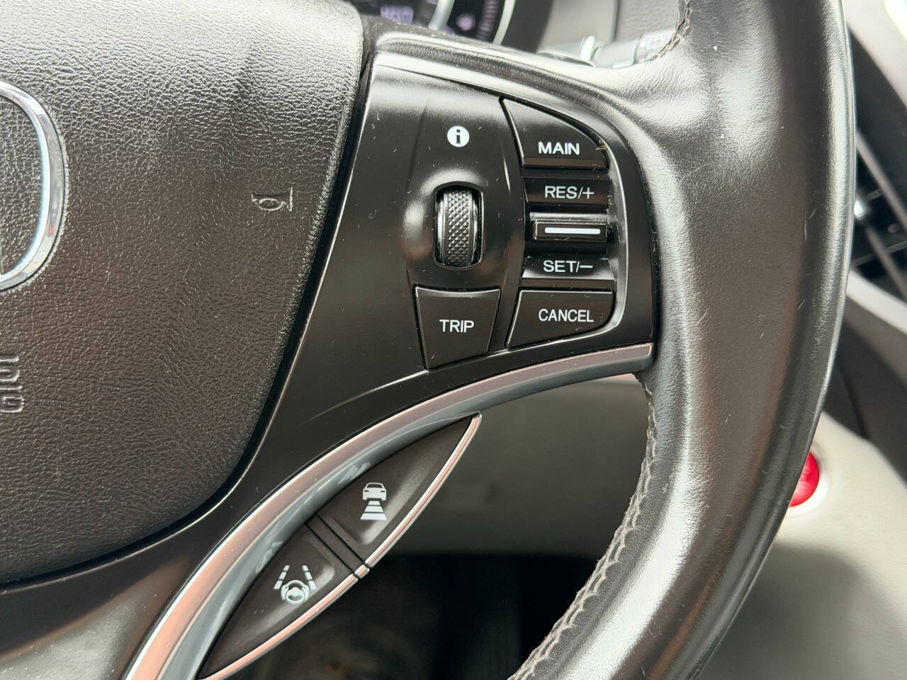 Used 2018 Acura MDX w/ Technology Package AWD/4WD image 39