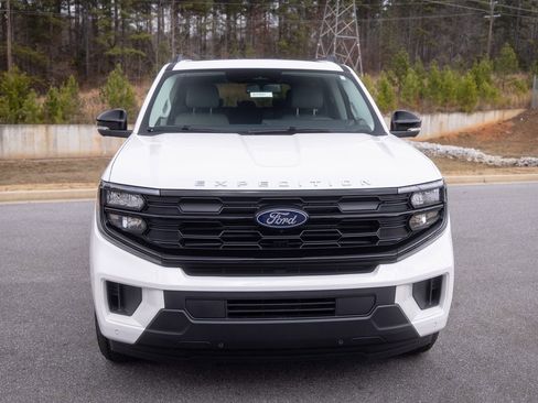 New 2026 Ford Expedition Active AWD/4WD image 2