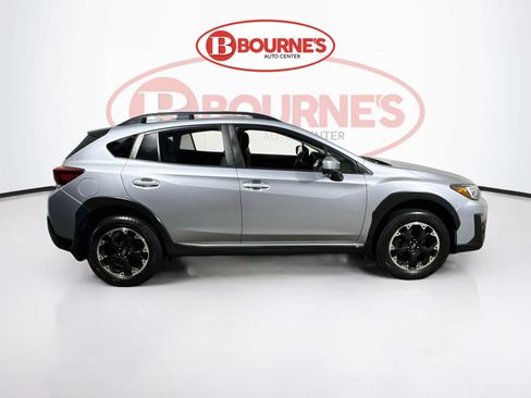 Used 2023 Subaru Crosstrek 2.0i Premium AWD/4WD image 8