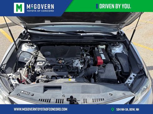 Used 2018 Toyota Camry LE FWD image 11