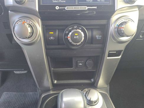 Used 2023 Toyota 4Runner SR5 image 28