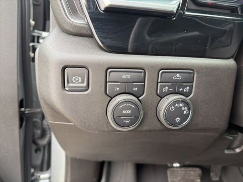 Used 2025 Chevrolet Silverado 1500 LT w/ All Star Edition Plus image 23