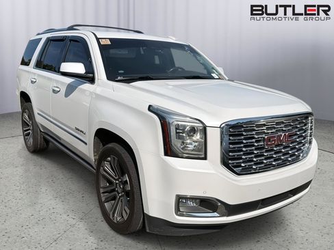 Used 2018 GMC Yukon Denali w/ Denali Ultimate Package RWD image 1