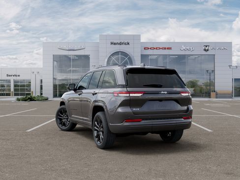 New 2026 Jeep Grand Cherokee Limited Reserve image 3